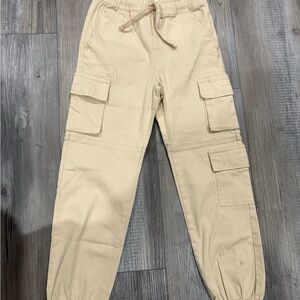 Beige Cargo Pants with Drawstring Aeropostale